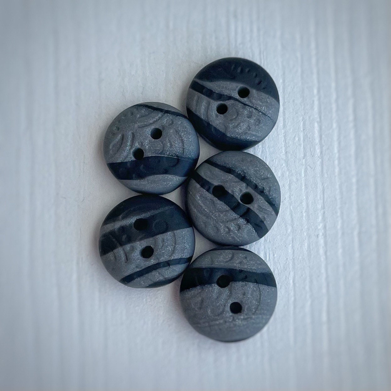 Grey and black polymer clay buttons with impression - set of 5 - ~12mm –  Impressions With Clay